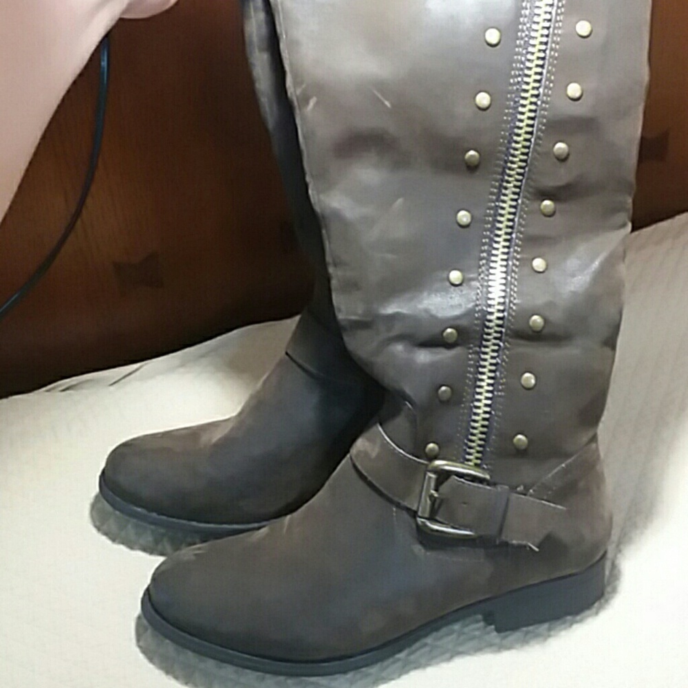 Nicole boots brown 7.5